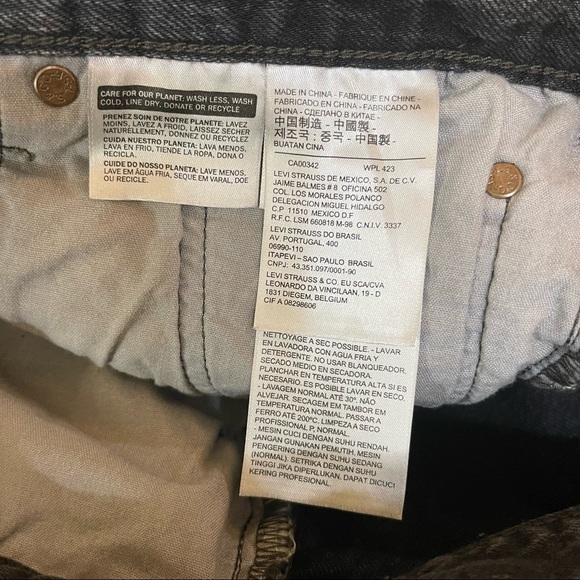 Levi's 501 Button Fly Cut Off Distressed‎ Jean Shorts Black Size 31 - Picture 8 of 9